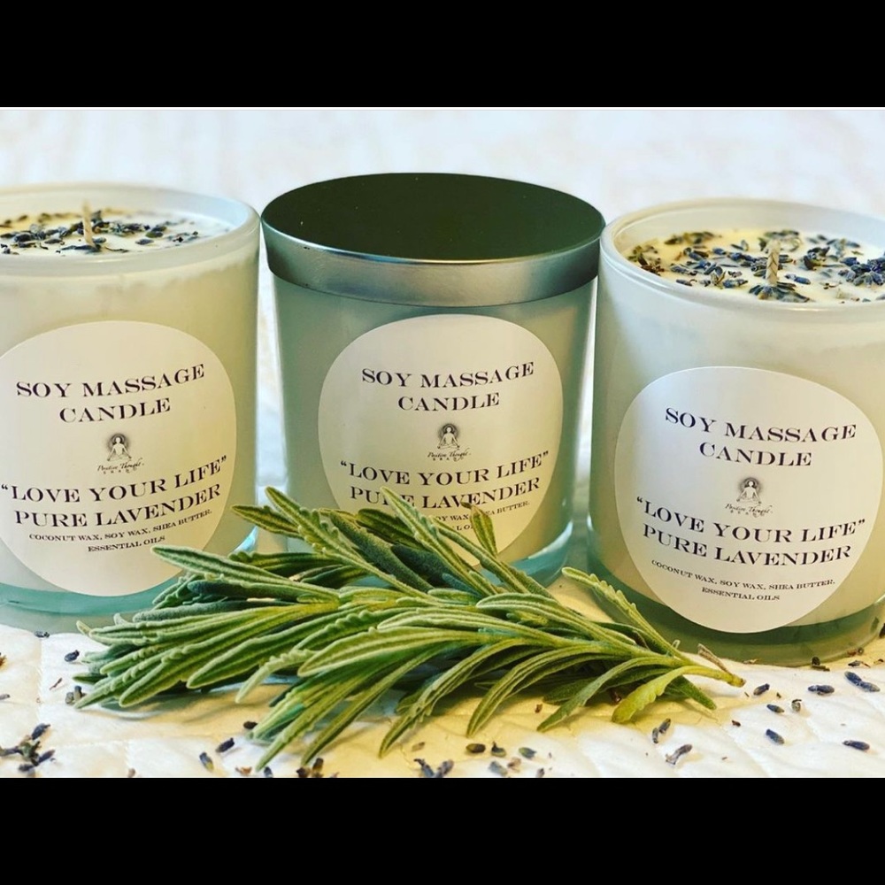 14oz Lavender Essential Oil Candle w/Lav Buds